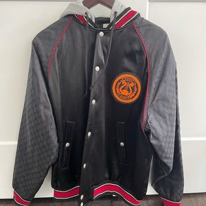 Gucci jacket with removable hood